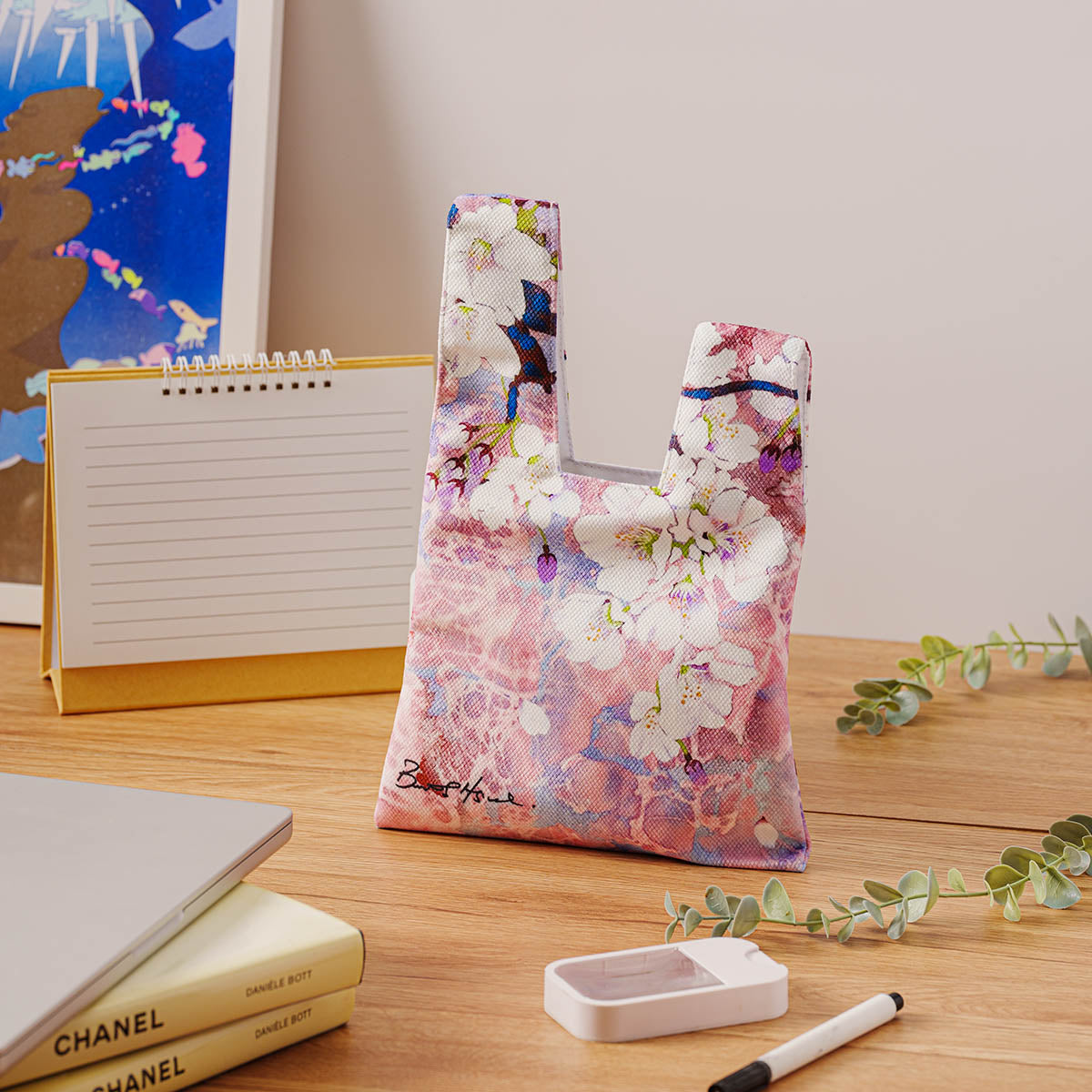 Beatrice Hsiao Early Sakura Series – Wristlet Bag