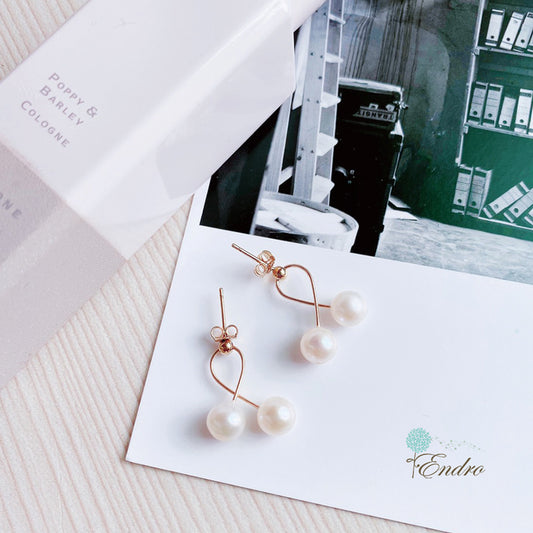 Endro ACC Pearl Bell Earrings