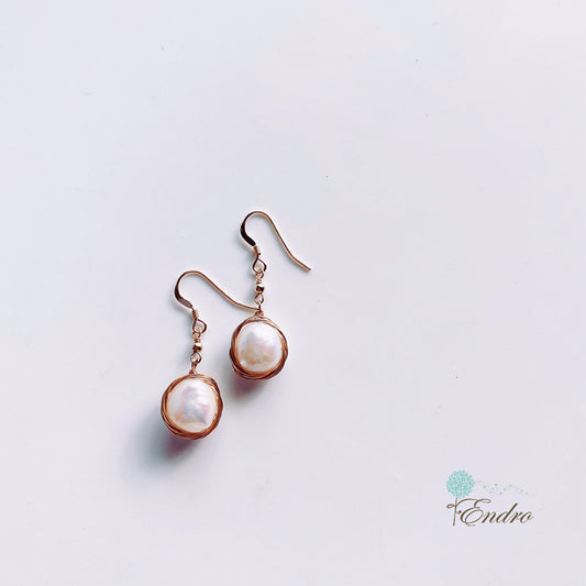 Endro ACC Baby Baroque Pearl Earrings