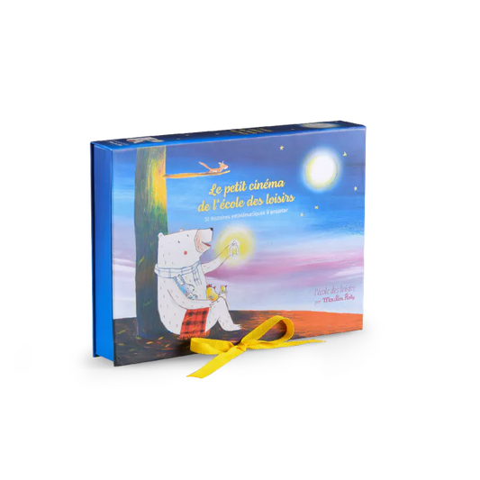 Moulin Roty Storybook Torch Theater Set – Flagship Edition (Polar Bear)